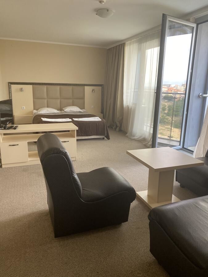 Отель Kamenec Hotel Несебр