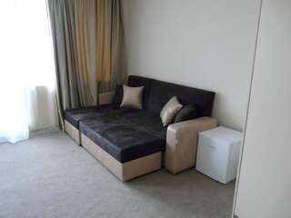 Отель Kamenec Hotel Несебр Полулюкс с балконом (2 взрослых + 2 детей)-20