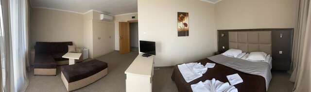 Отель Kamenec Hotel Несебр-17