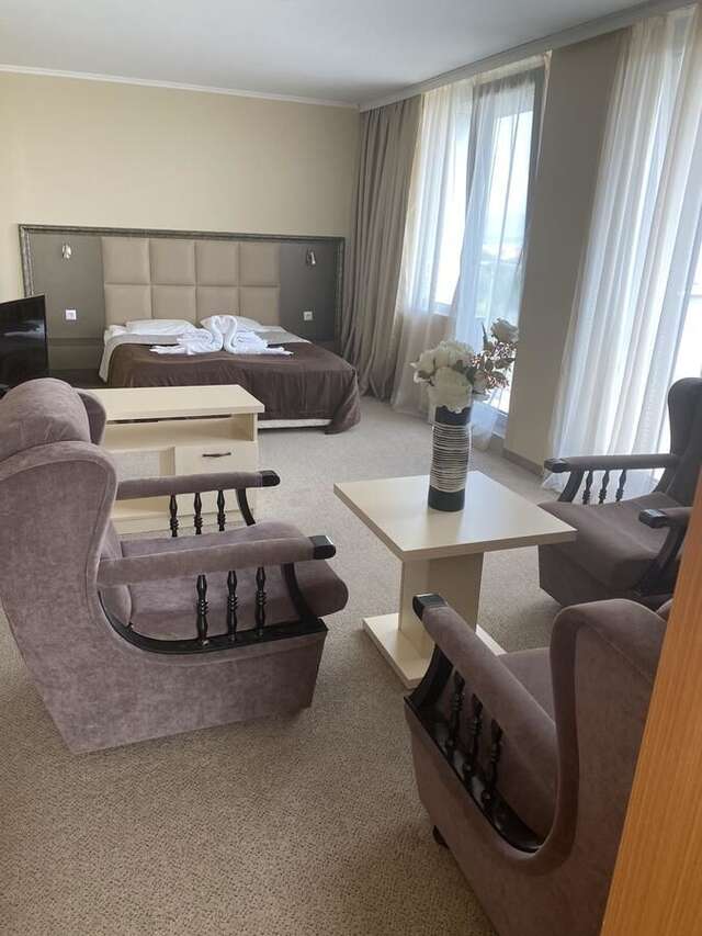 Отель Kamenec Hotel Несебр-27