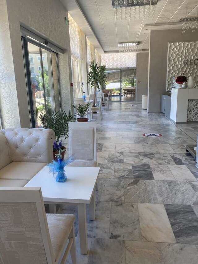 Отель Kamenec Hotel Несебр-8